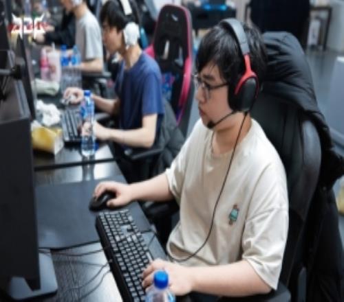 江门暑假热,门学习地,学生纷纷聚,爱游戏app,爱游戏官网,爱游戏体育官网,爱游戏体育app