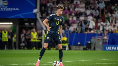 大乐透期号专家推荐：雷霆客场挑战公牛，让分分析及十码预测